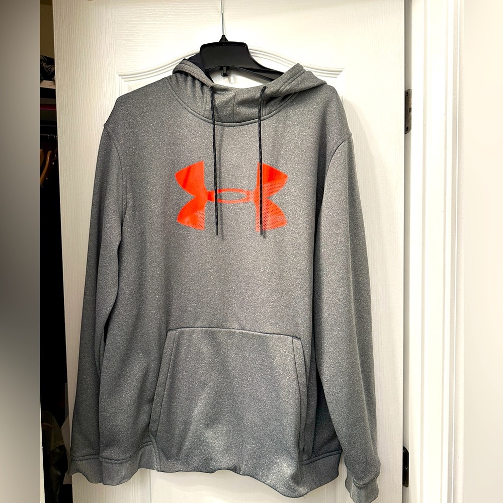 Under Armour Sweater